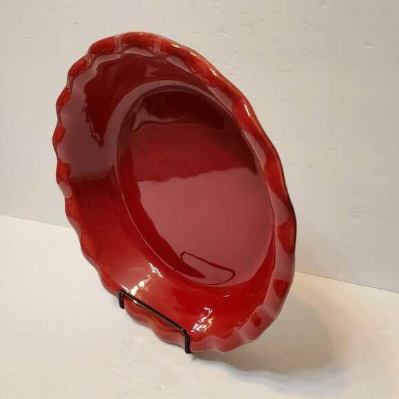 Emile Henry France Cranberry Red Pie Plate, Ceramic Crimped Edge Baking Dish - Picture 2 of 9